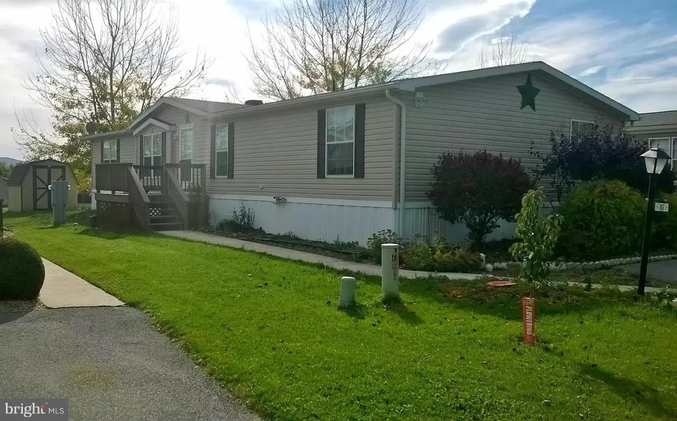 107 RUSTIC DR, Shippensburg, PA 17257