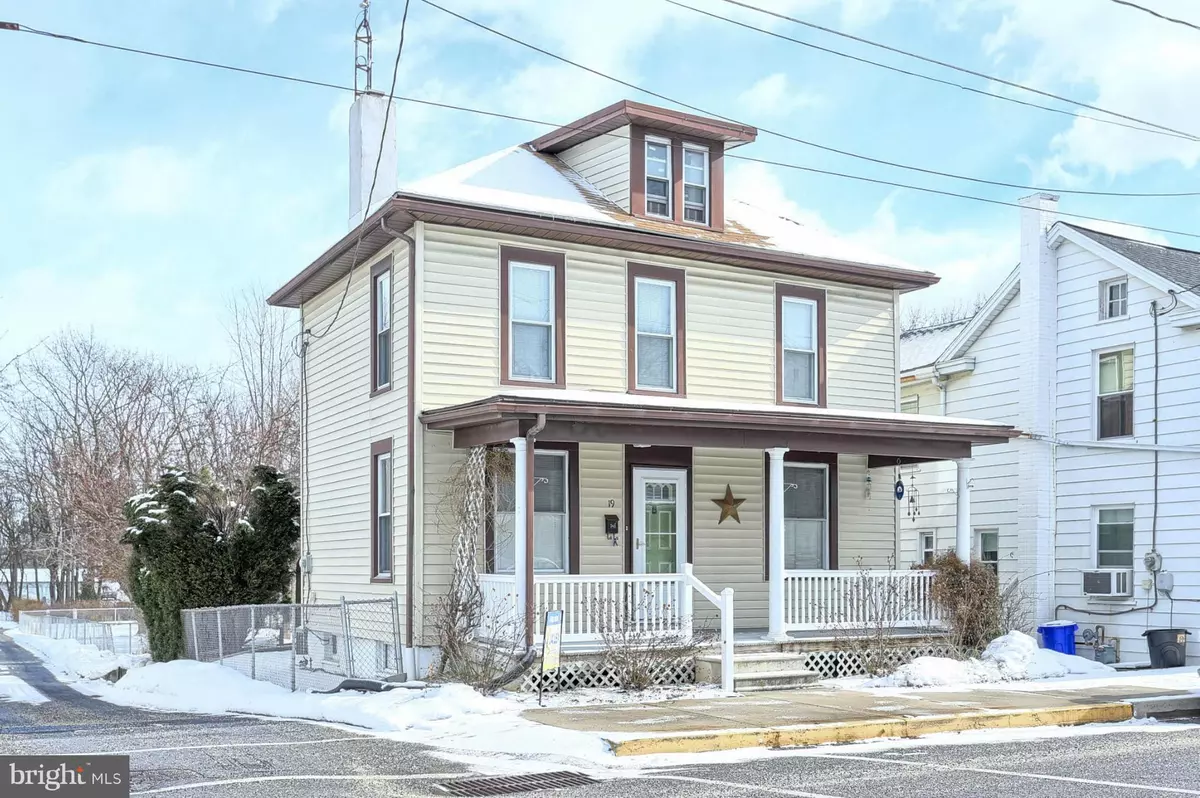 Shippensburg, PA 17257,19 WASHINGTON ST