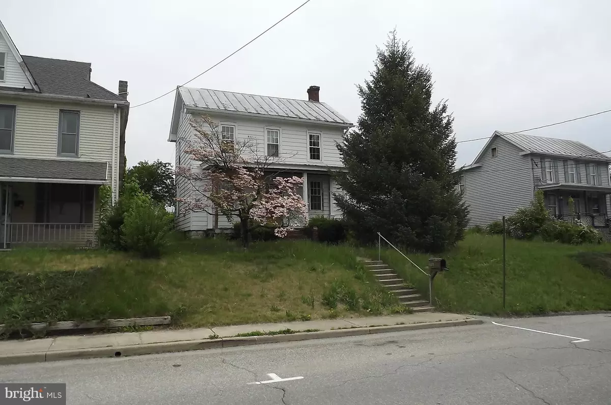 Shippensburg, PA 17257,213 PENN ST