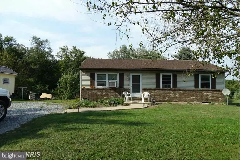 1 DEADEND LN, Shippensburg, PA 17257