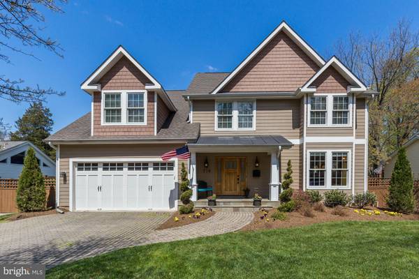 710 TIMBER LN, Falls Church, VA 22046