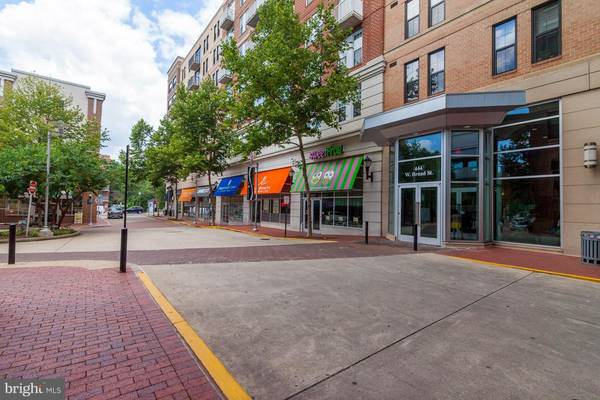 444 BROAD ST #315, Falls Church, VA 22046