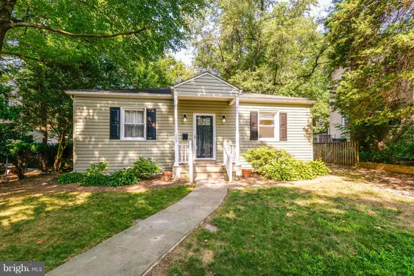 107 WESTMORELAND RD, Falls Church, VA 22046