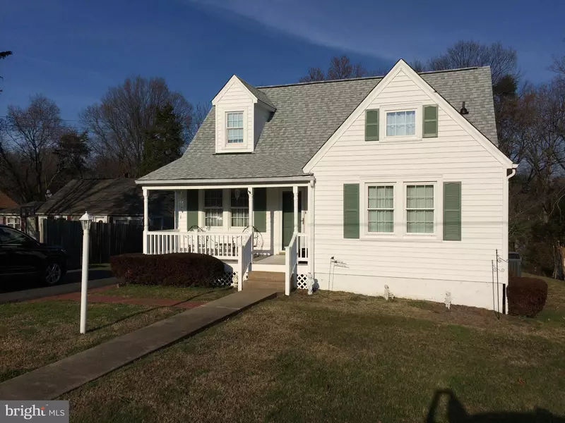 219 HILLCREST DR, Fredericksburg, VA 22401