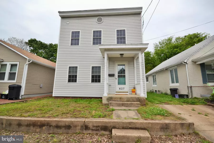 627 STUART ST, Fredericksburg, VA 22401