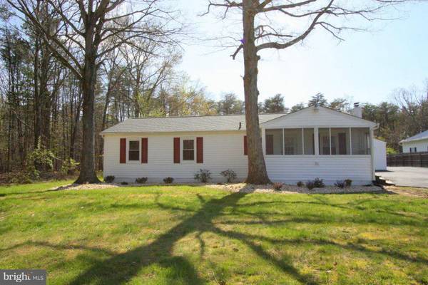 13458 KENNEDY ST, Woodford, VA 22580