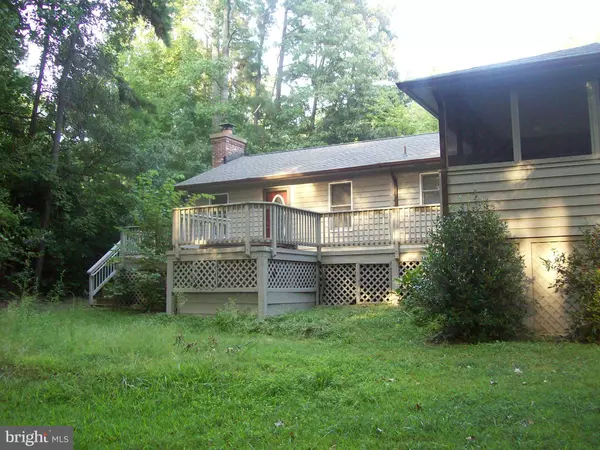 Ruther Glen, VA 22546,8 LAKE CAROLINE DR