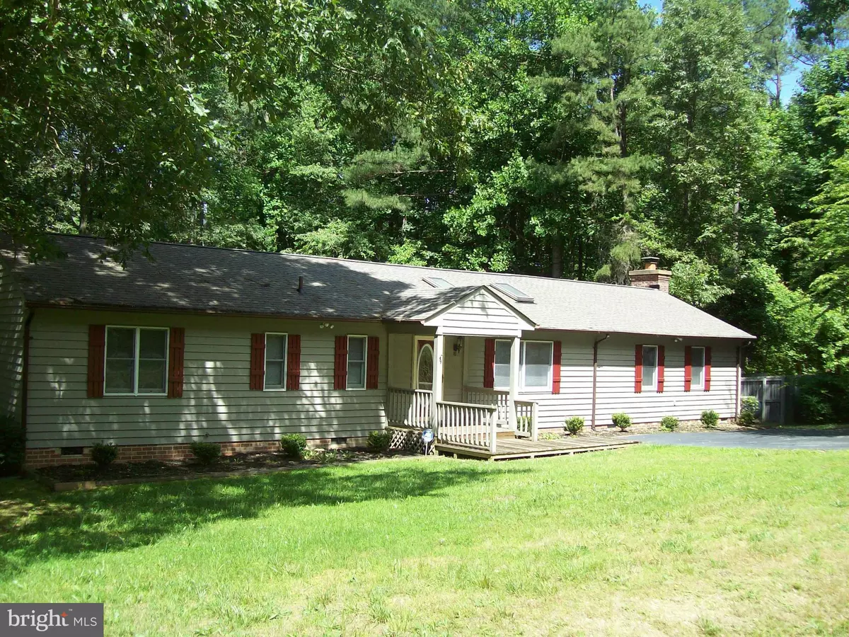 Ruther Glen, VA 22546,8 LAKE CAROLINE DR