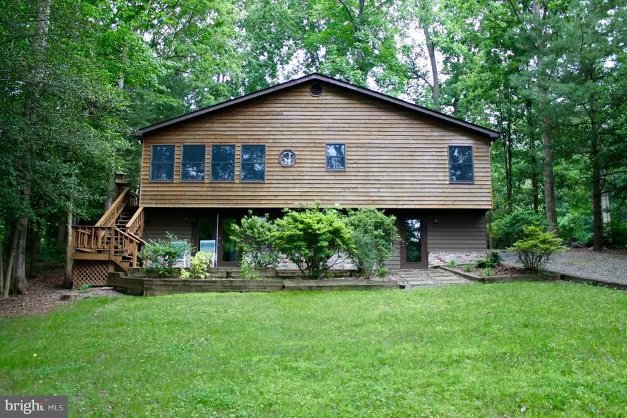 630 LAKE CAROLINE DR, Ruther Glen, VA 22546