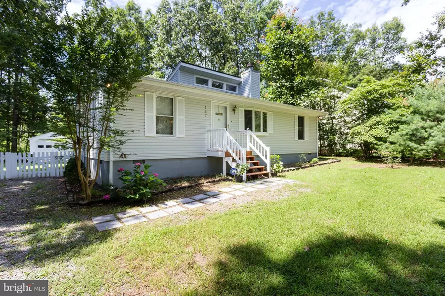 187 LAND OR DR, Ruther Glen, VA 22546