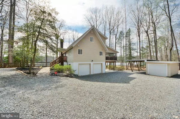 Ruther Glen, VA 22546,672 LAKE CAROLINE DR