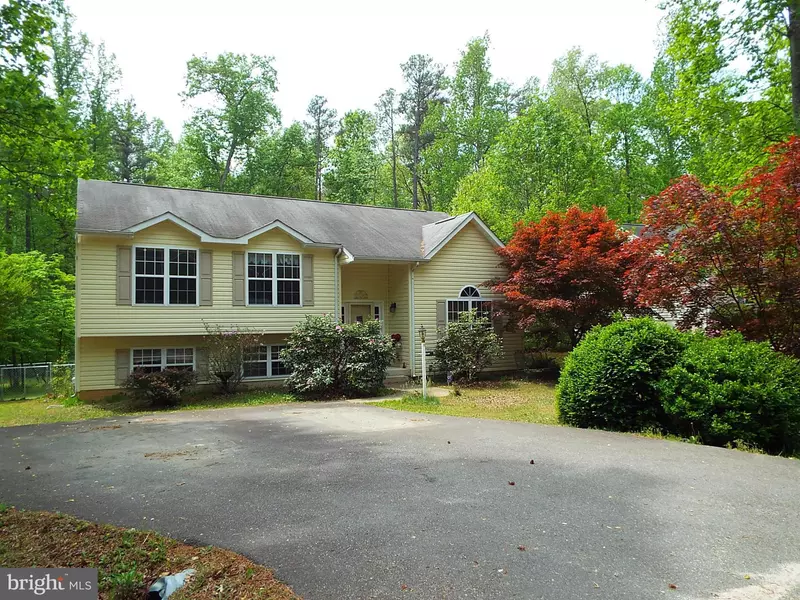 139 LAND OR DR, Ruther Glen, VA 22546