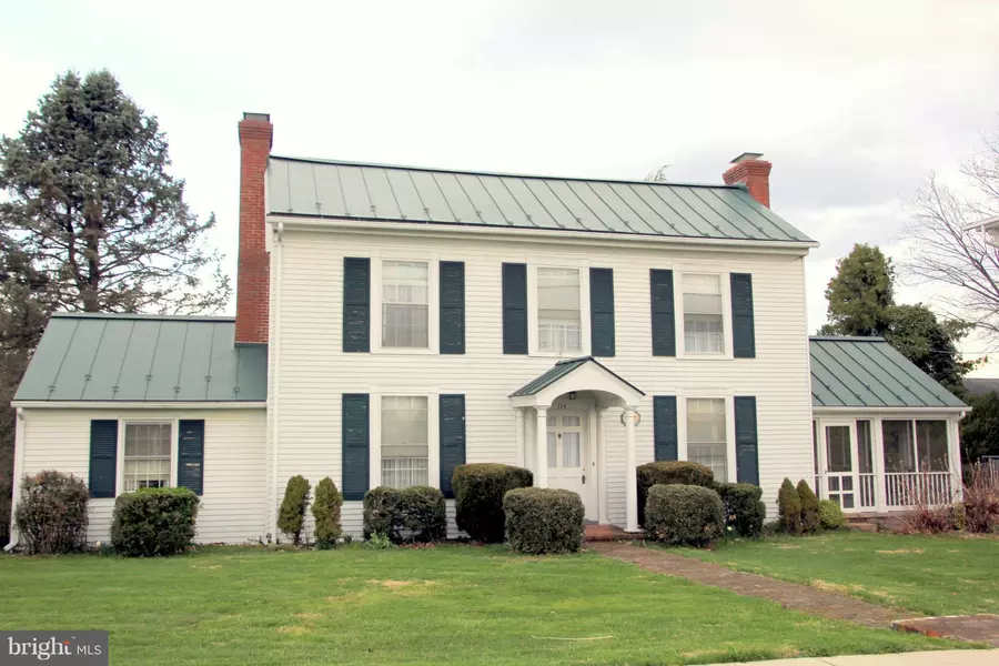 114 MAIN ST S, Madison, VA 22727