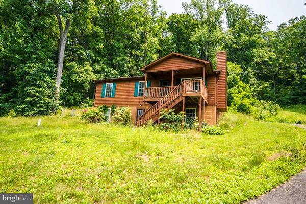 2239 HIGH TOP RD, Linden, VA 22642