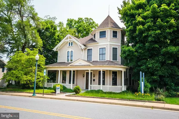 Front Royal, VA 22630,222 ROYAL AVE