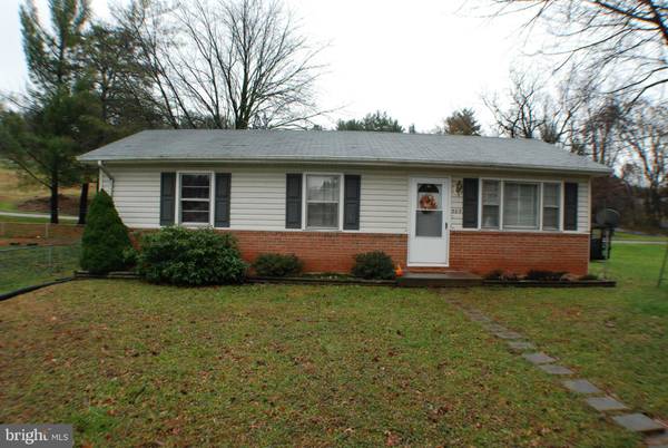 505 FREDERICK AVE, Front Royal, VA 22630