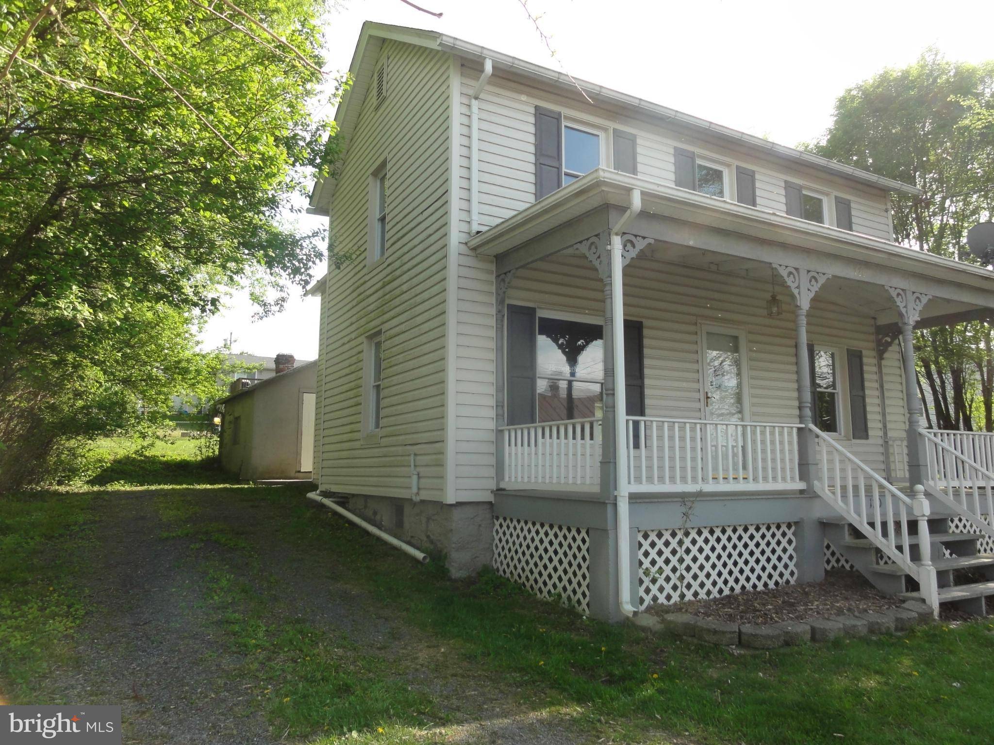 Front Royal, VA 22630,120 17TH ST W