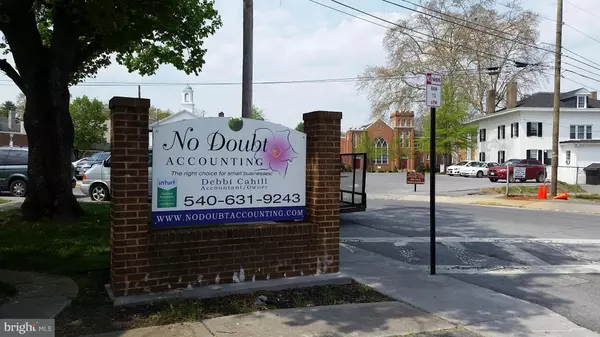 Front Royal, VA 22630,29 CRESCENT ST