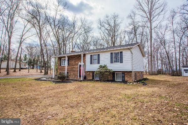 842 FAIRGROUND RD, Front Royal, VA 22630