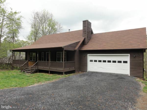 512 ROME BEAUTY DR, Linden, VA 22642