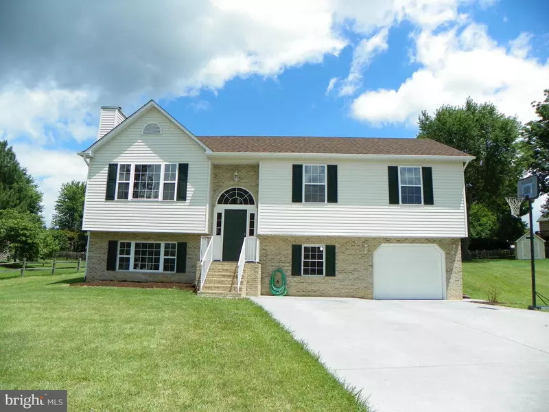 116 WALKER AVE, Front Royal, VA 22630