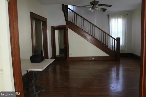 Front Royal, VA 22630,219 CHURCH ST