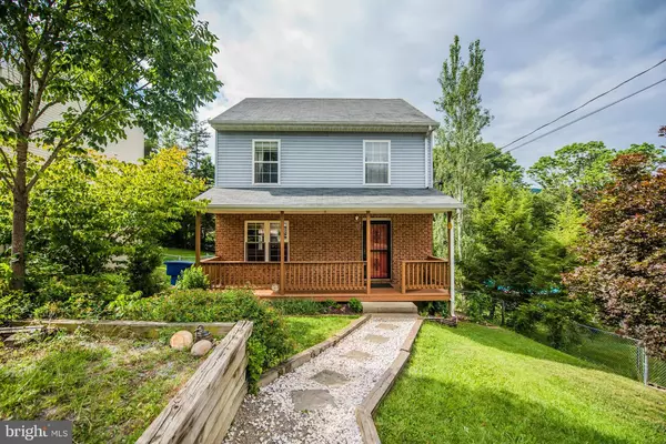 1473 LINDEN ST, Front Royal, VA 22630