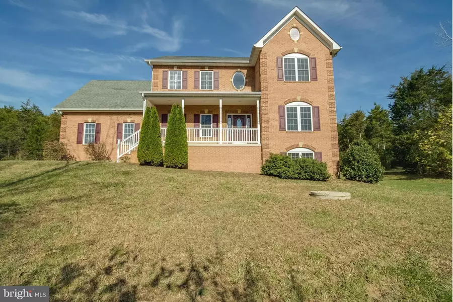 4 DEER RUN CIR, Front Royal, VA 22630