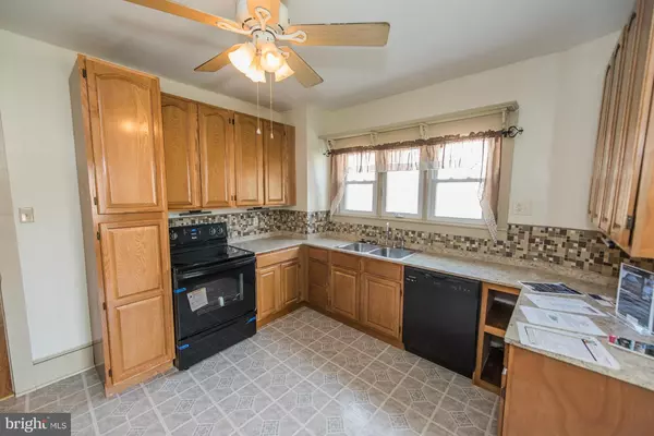 Front Royal, VA 22630,233 VIRGINIA AVE