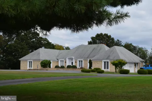 Front Royal, VA 22630,142 CEDAR CREST LN