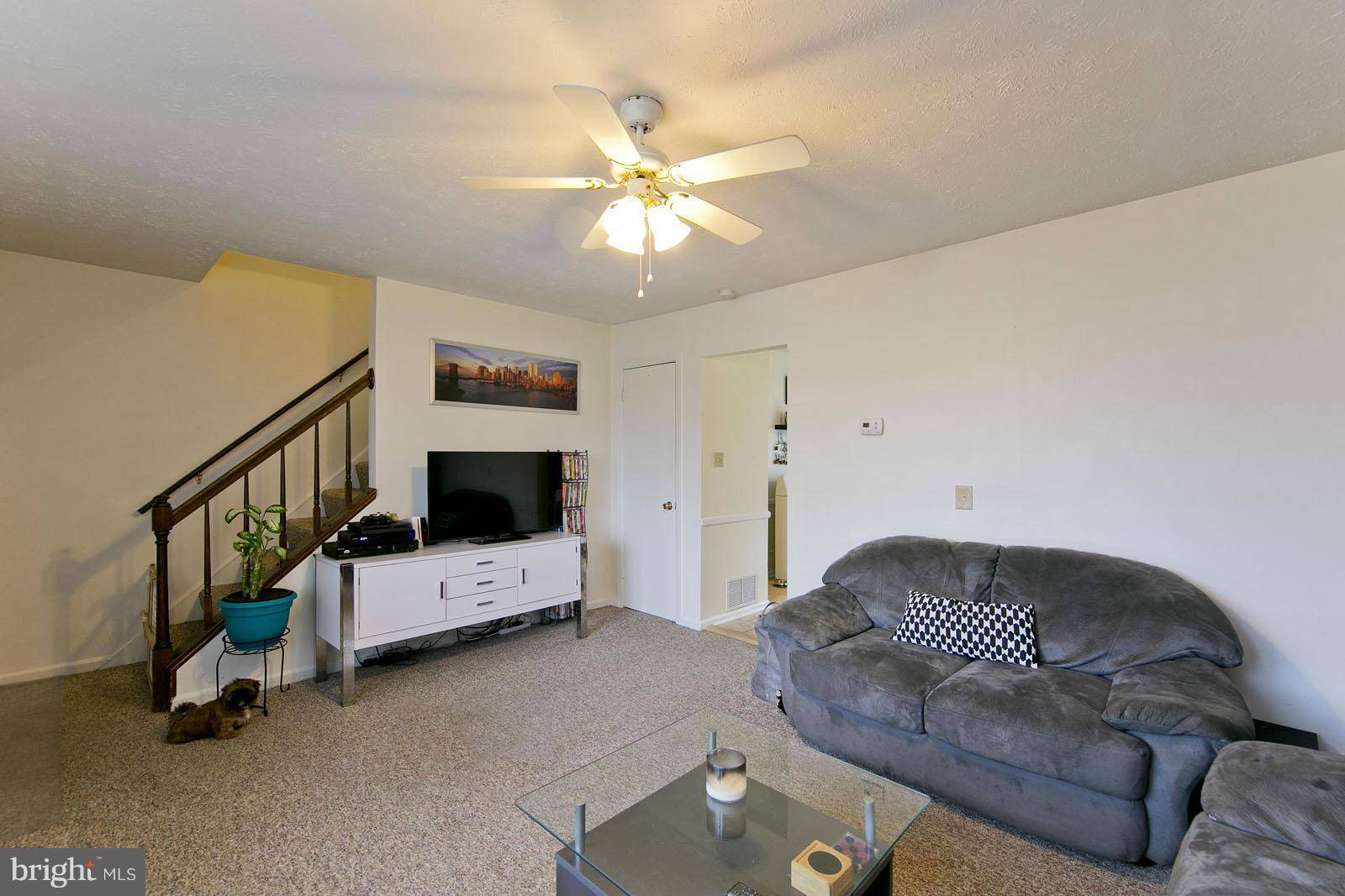 Front Royal, VA 22630,701 11TH ST W