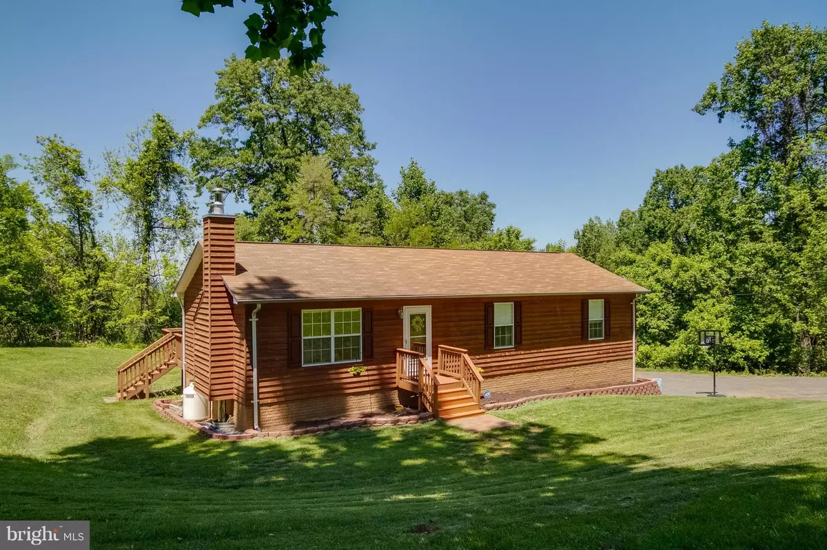 Linden, VA 22642,547 LUCKE WAY