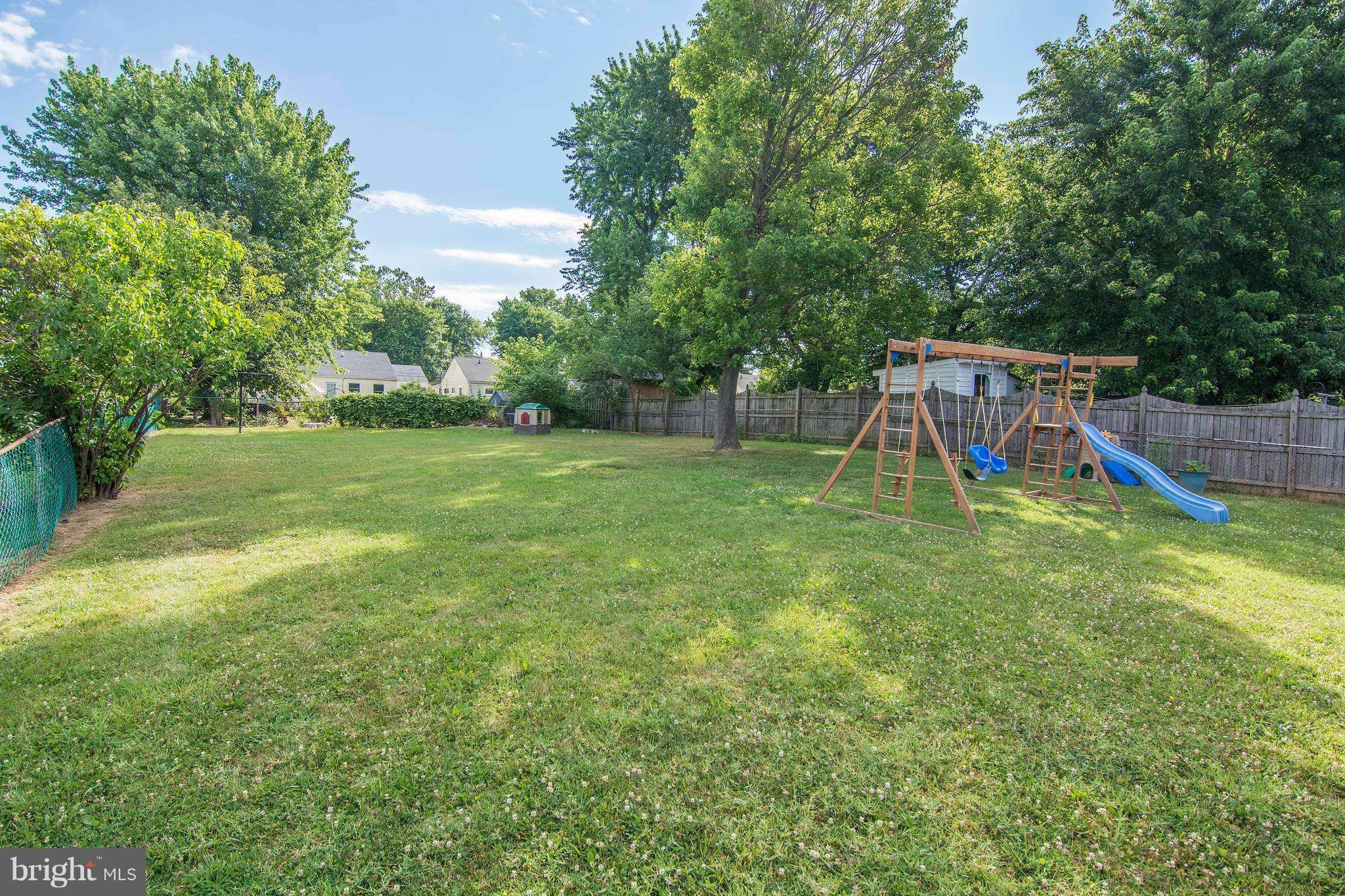 Front Royal, VA 22630,747 13TH ST W