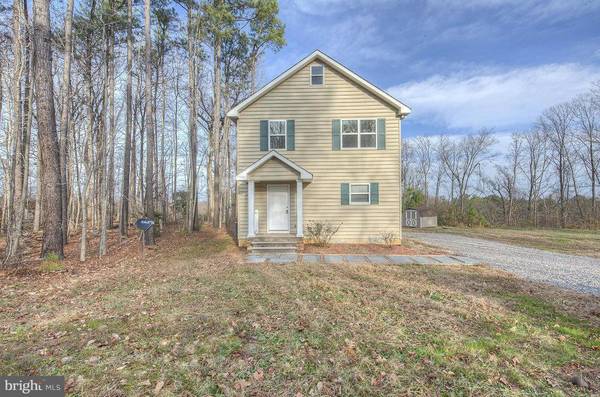 59 BAY POINTE DR, Montross, VA 22520