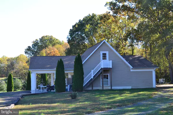 Colonial Beach, VA 22443,4296 LEEDSTOWN RD