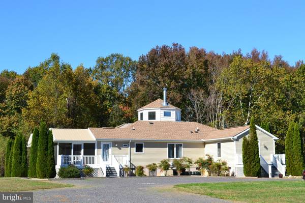 Colonial Beach, VA 22443,4296 LEEDSTOWN RD