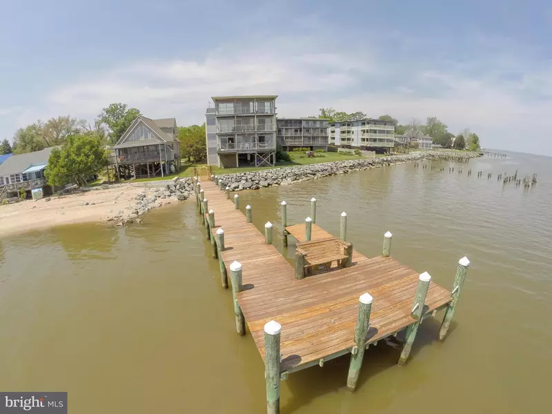 17 LINCOLN AVE #104, Colonial Beach, VA 22443