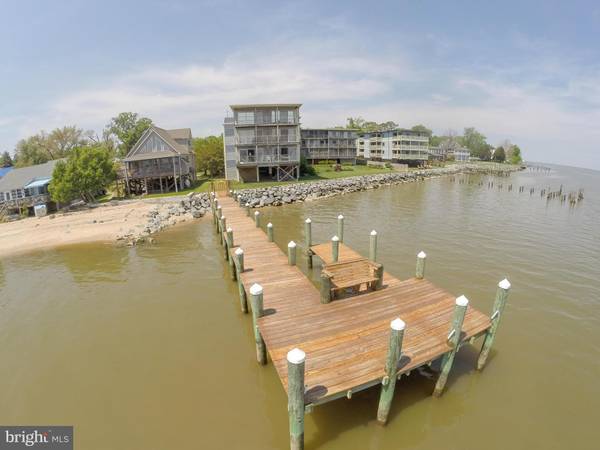 17 LINCOLN AVE #104, Colonial Beach, VA 22443