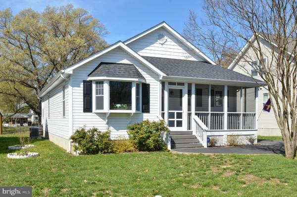 527 MONROE BAY AVE, Colonial Beach, VA 22443