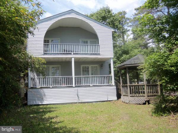 1200 LOSSING AVE, Colonial Beach, VA 22443