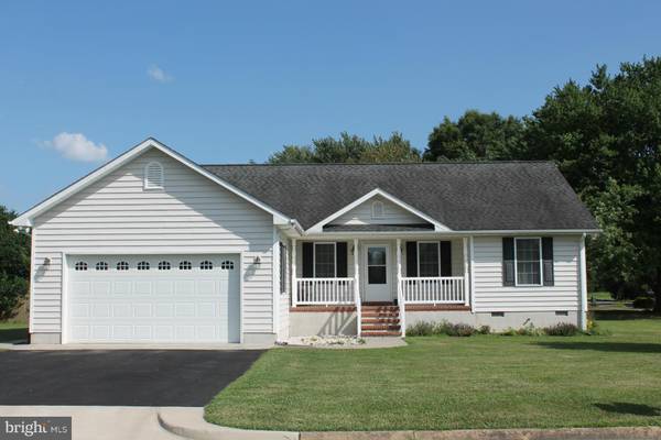 302 MEADOW AVE, Colonial Beach, VA 22443