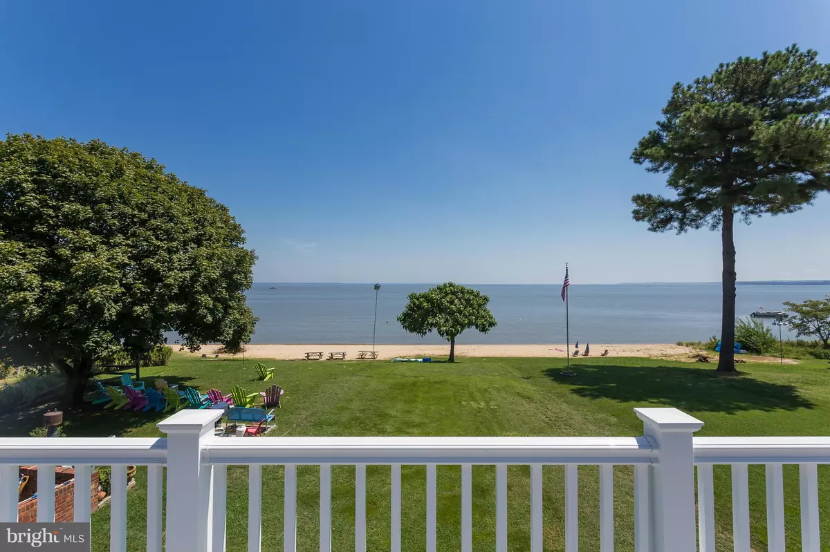 Colonial Beach, VA 22443,366 SHORE DR