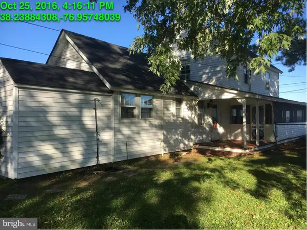 1021 IRVING AVE, Colonial Beach, VA 22443