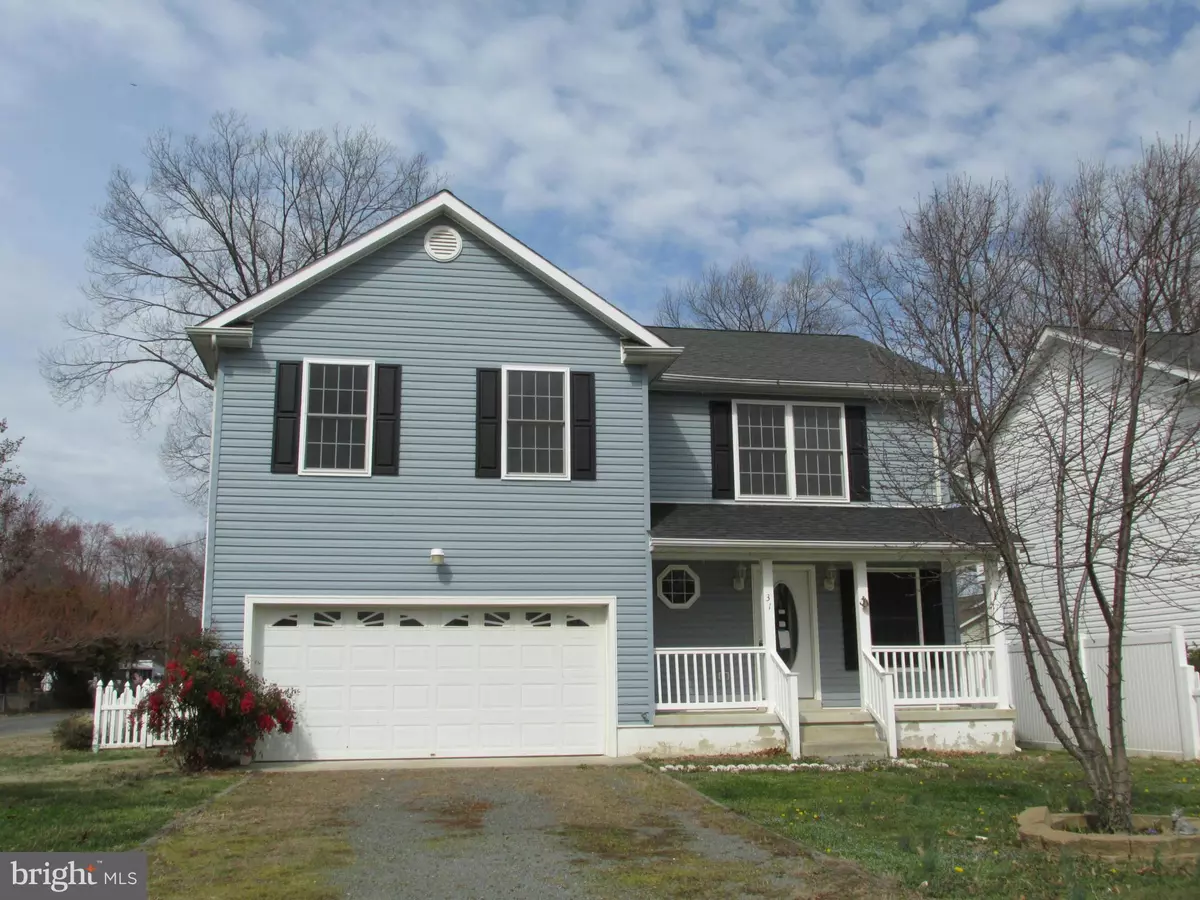 Colonial Beach, VA 22443,31 1ST ST