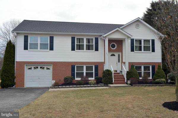 2901 SPLIT RAIL DR, Westminster, MD 21157