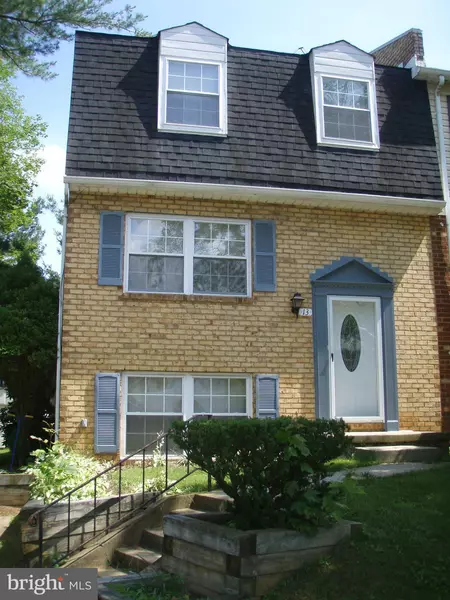 13 MIDDLE GROVE CT W, Westminster, MD 21157