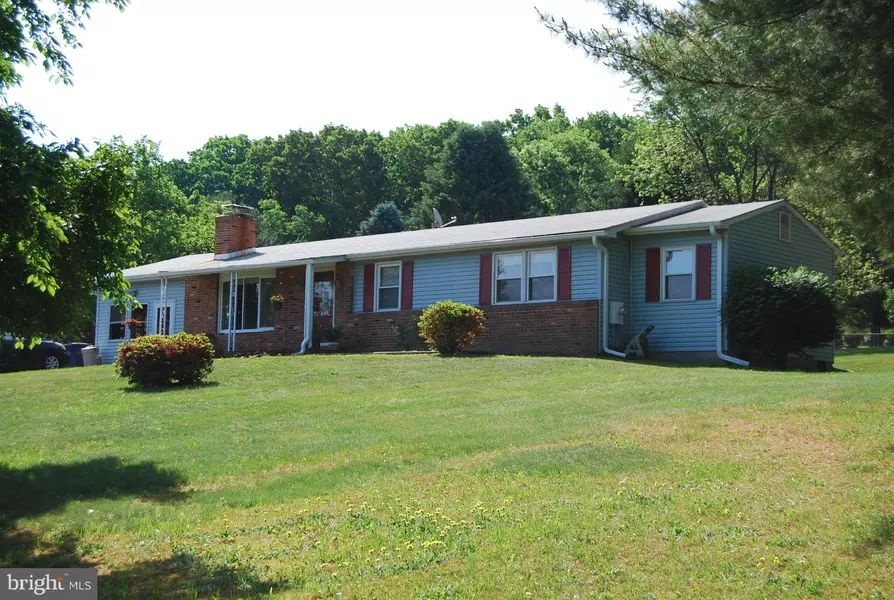 2445 SNYDERSBURG RD, Hampstead, MD 21074