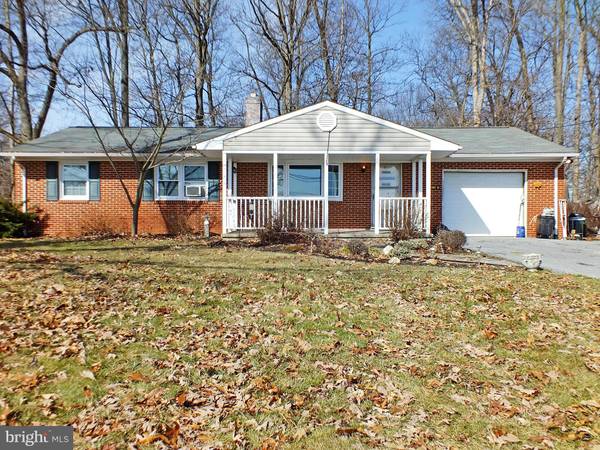 26 HOUCKSVILLE RD S, Hampstead, MD 21074