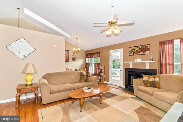 Westminster, MD 21158,445 SAWGRASS CT