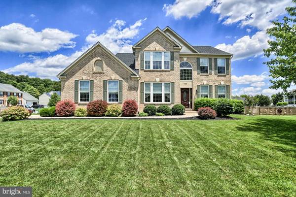 735 EDEN FARM CIR, Westminster, MD 21157